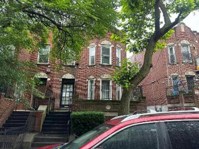 House for sale in Brooklyn