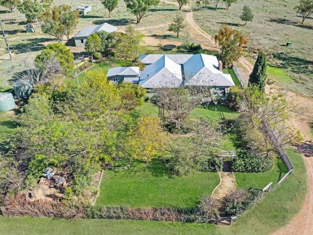Cottage for sale in Warwick, Queensland