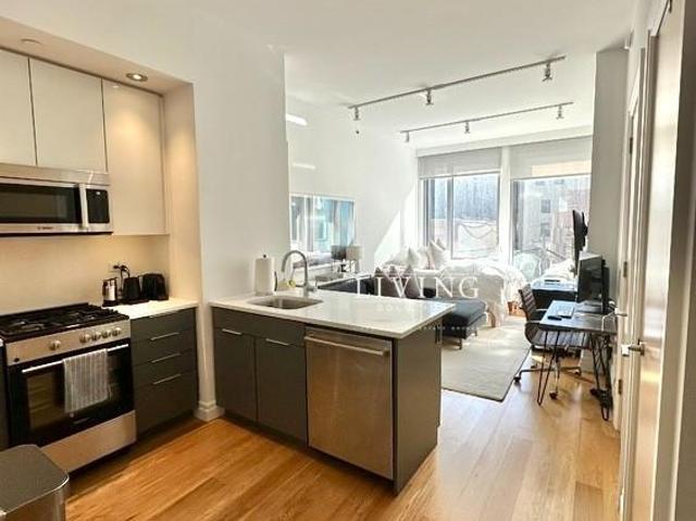 Apartment for rent in Arverne, New York