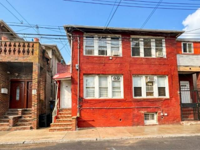 Apartment for sale in Arverne, New York