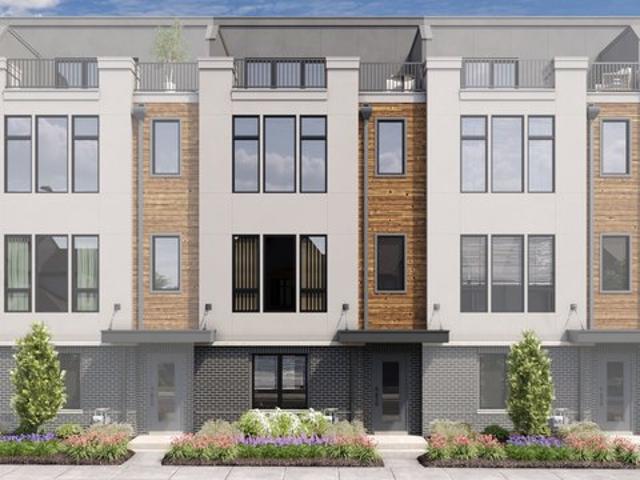 Townhouse for sale in Naperville, Illinois