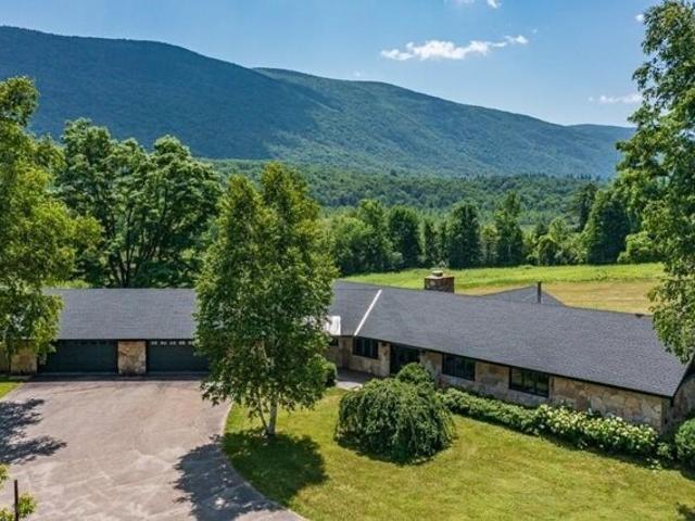 House for sale in Mount Tabor, Vermont