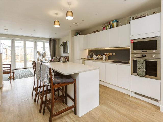 House for rent in Brooks Dye Works, Feckenham