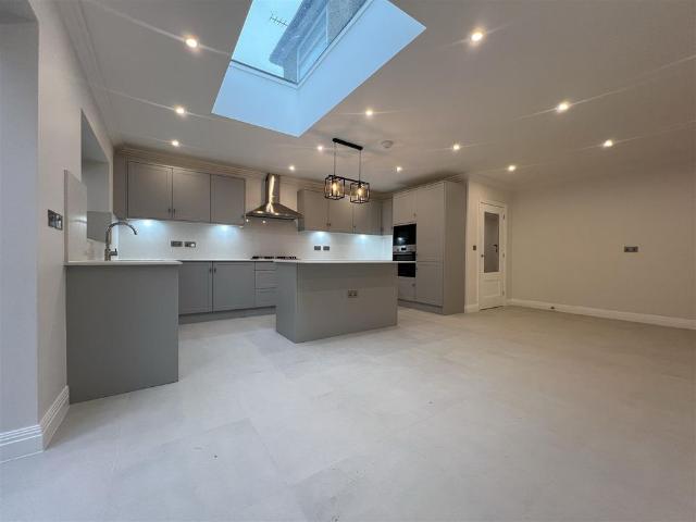 House for rent in London, Isle Of Man