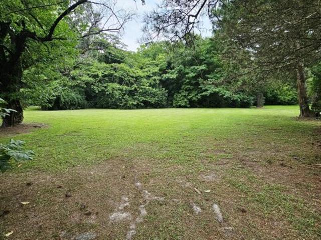 Land for sale in Elizabeth City