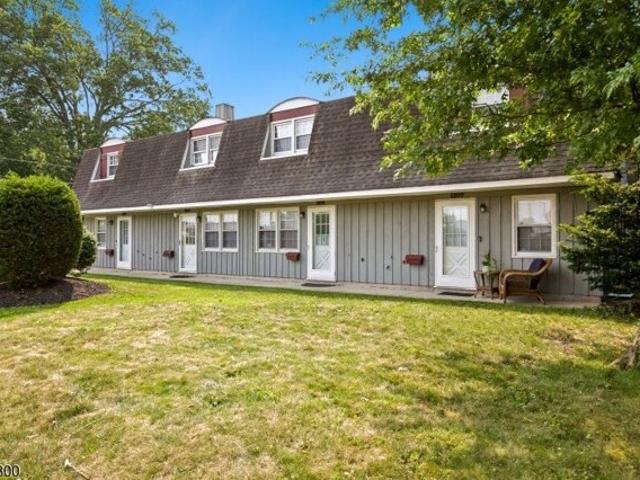 House for sale in Manville, New Jersey