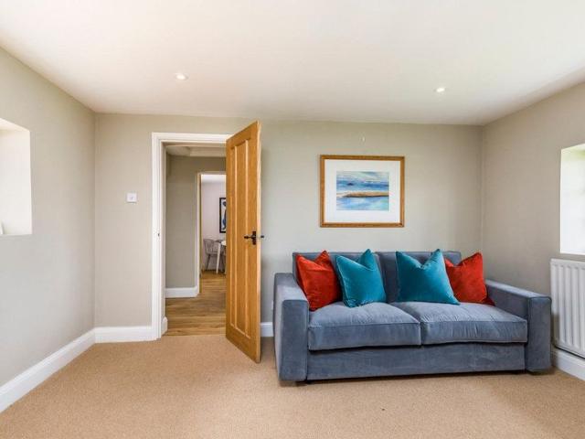 House for rent in Chichester, Littlecote