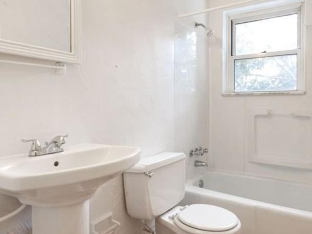 Apartment for rent in Greensburg, Pennsylvania