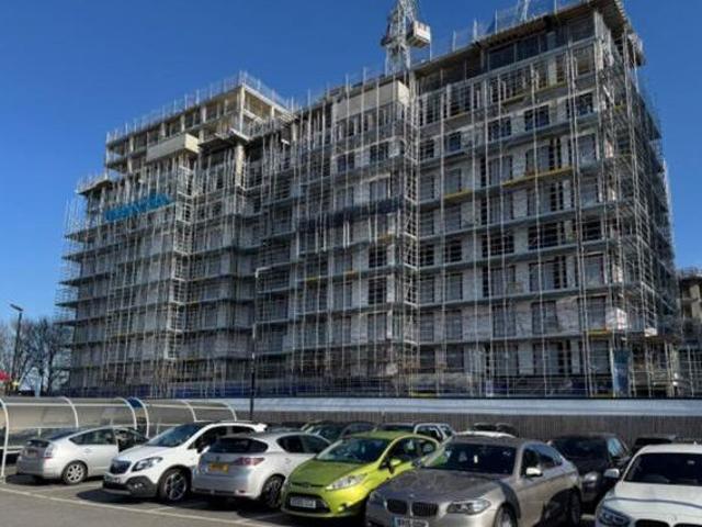 House for sale in New Malden, Greater London