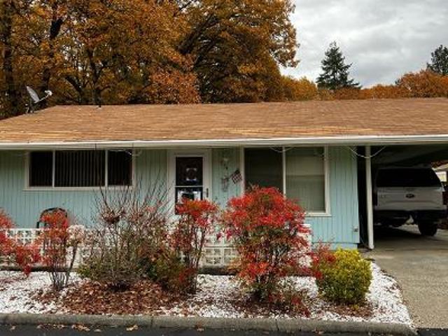 House for sale in Oregonia