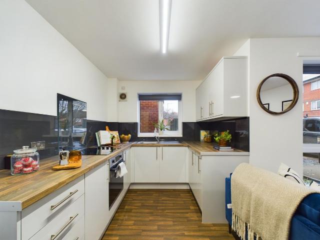 Room for rent in West End, Derby