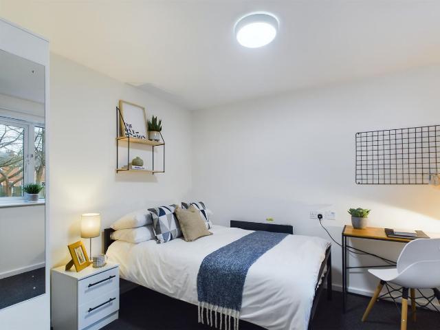 Room for rent in West End, Derby