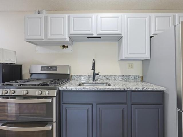 Condo for sale in Oaklands Condominiums, Exeter