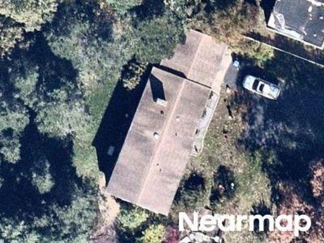 House for sale in Mansfield Center