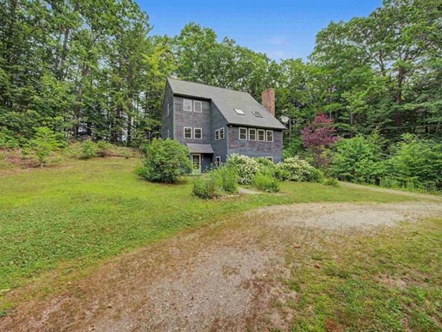 House for sale in New Hampshire