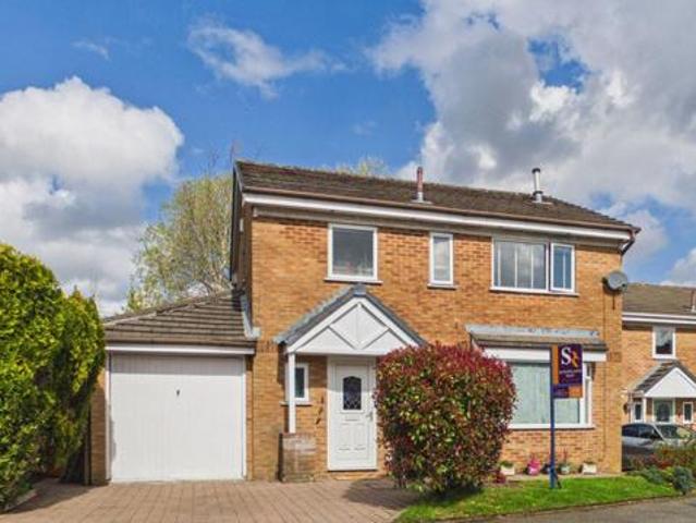 House for sale in Lyons, Greater London