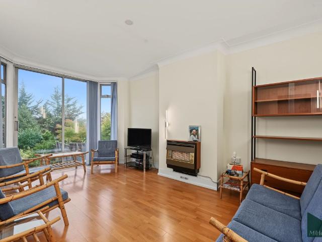 House for rent in London Borough of Barnet, Greater London