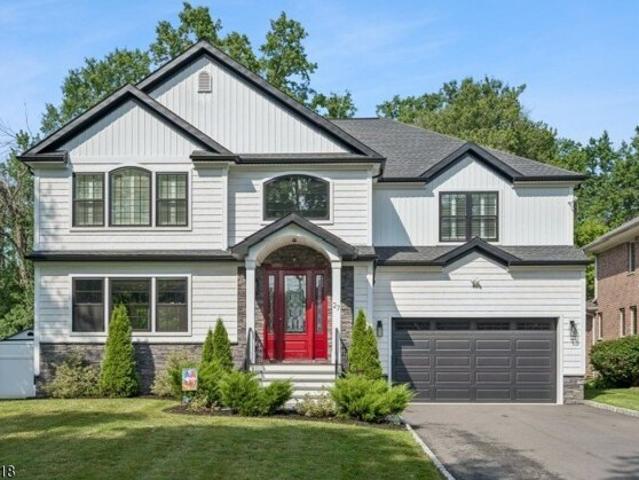 House for sale in Clark, New Jersey