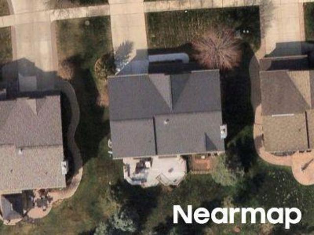 Condo for sale in Clinton Township