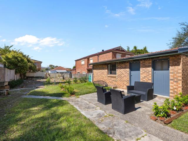 Granny Flat for rent in Sydney, New South Wales