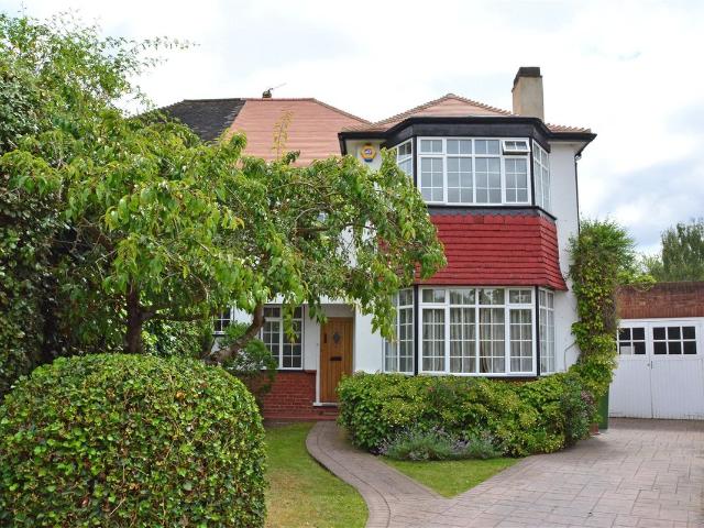 House for rent in Kidbrooke, Greater London