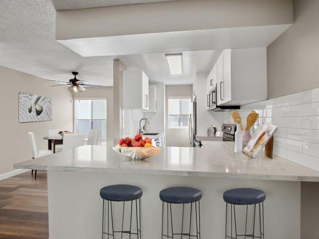 Apartment for rent in Azusa, California