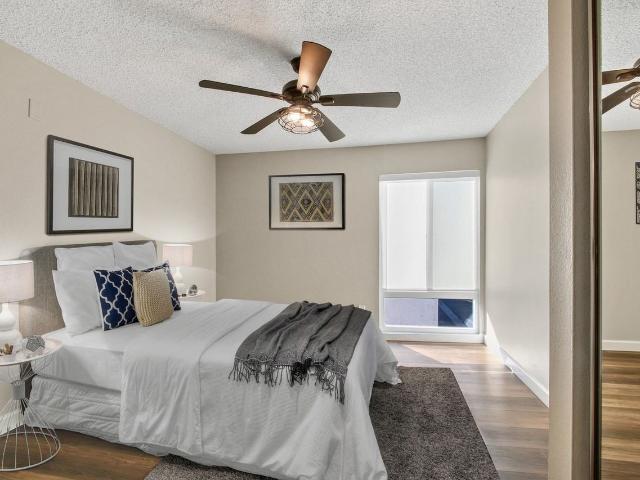 Apartment for rent in Azusa, California