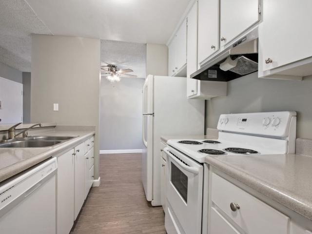 Apartment for rent in Azusa, California