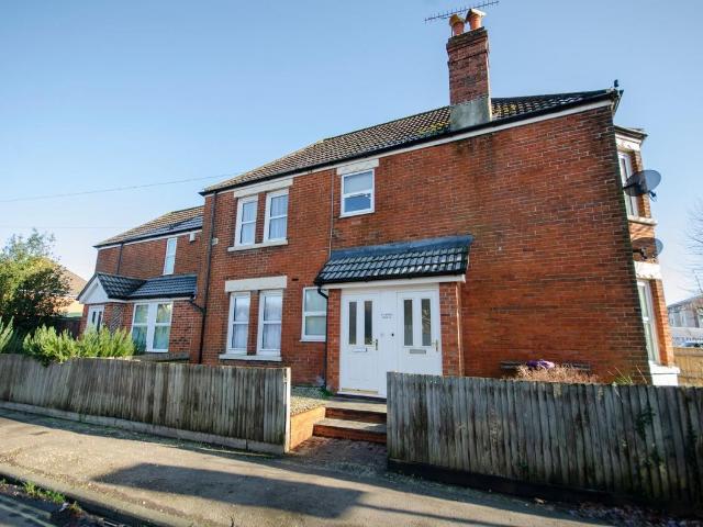 House for rent in Eastleigh, Helford