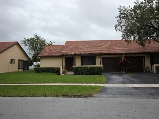 House for sale in Tamarac