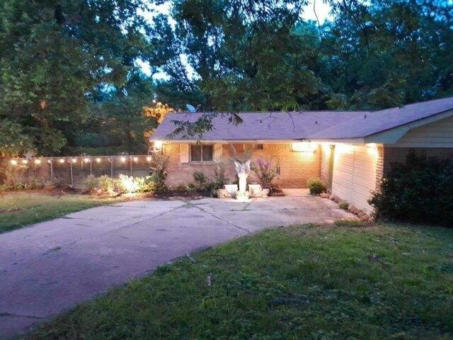 House for sale in Woodway, Texas