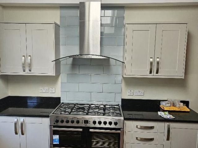 Apartment for rent in Southfields, Greater London