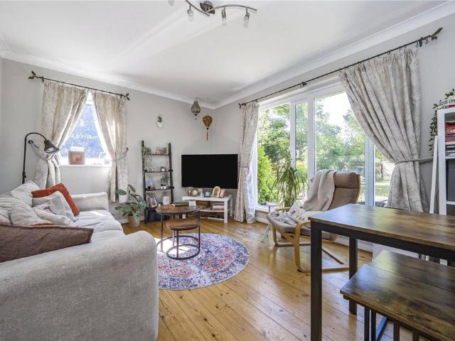 Apartment for rent in Hampton Wick, Greater London