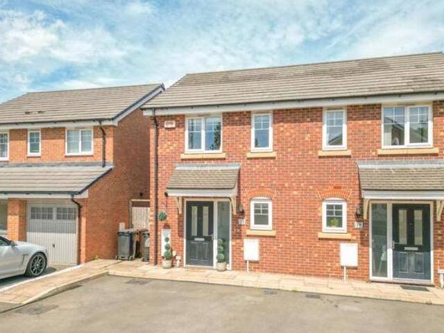 House for sale in Camp Hill, Warwickshire