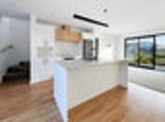 House for rent in Chaslands, Canterbury