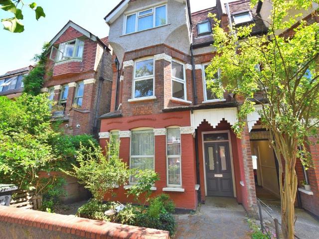 Apartment for rent in Palmers Green, Greater London