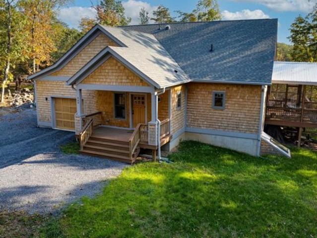House for sale in Gerrardstown