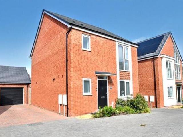 House for sale in Worcester, Worcestershire