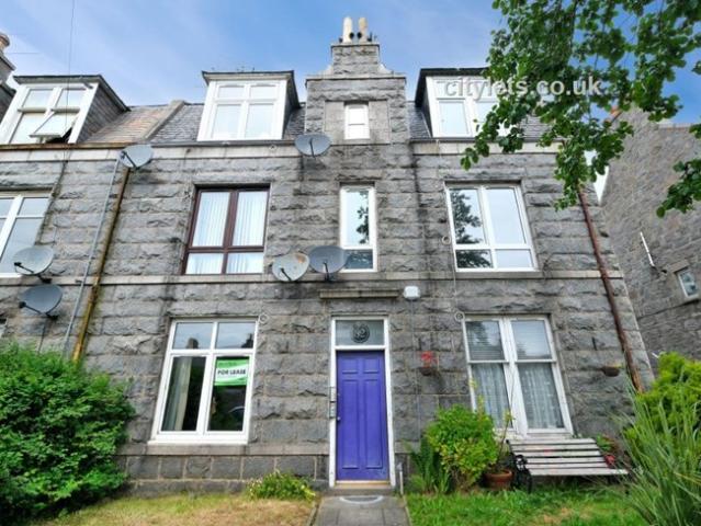 Flat for rent in Broomhill, Aberdeen City