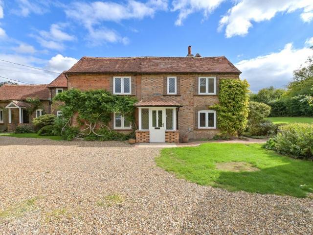 House for rent in Chesham and Villages Community Board, Buckland Common