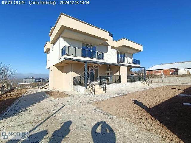 Sarılar Mahallesi, Çorlu içerisinde satılık Villa