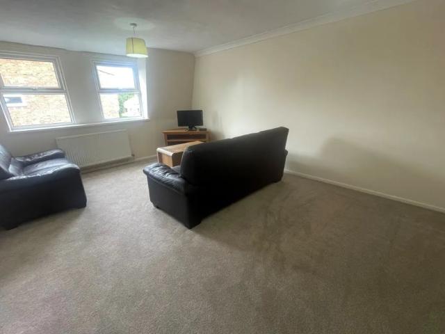 Apartment for rent in Rodbourne, Swindon