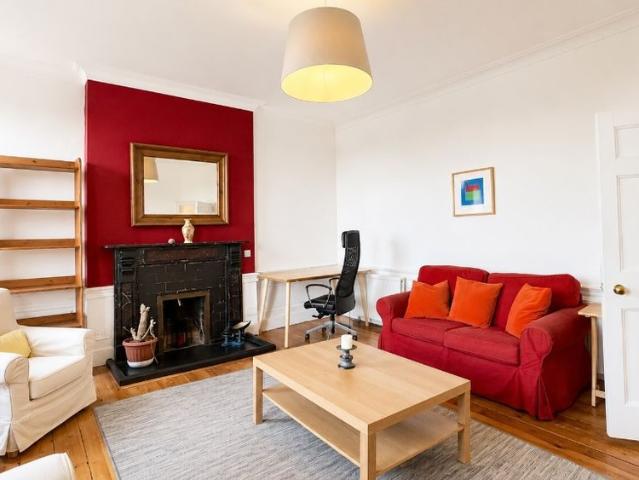 House for rent in Gayfield, Broughton