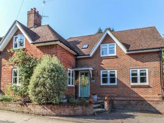 House for sale in Barton Stacey, Hampshire