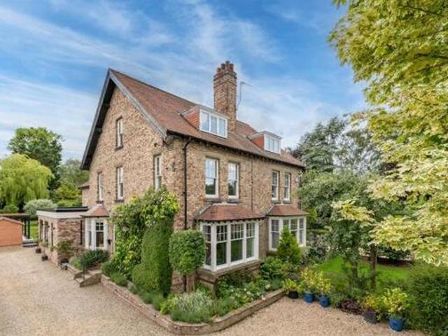 House for sale in Malton, North Yorkshire