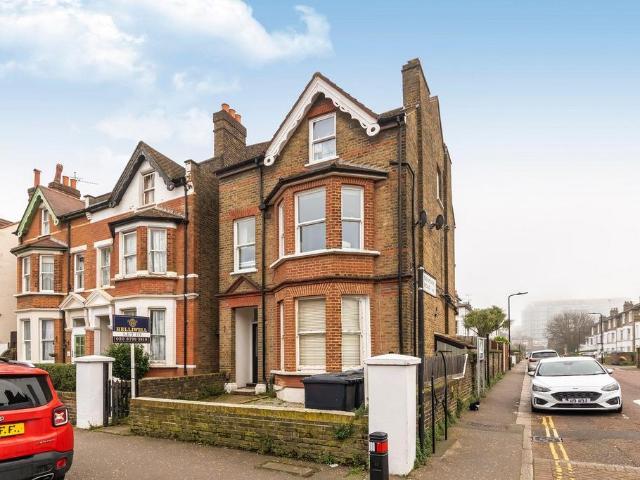 Apartment for rent in London Borough of Ealing, Greater London