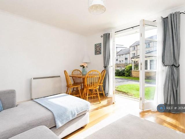 Apartment for rent in Powderhall, Broughton