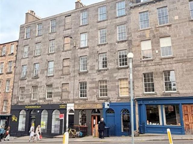 Flat for rent in Broughton, Scotland