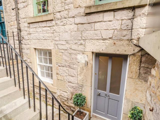 Apartment for rent in Broughton, Scotland