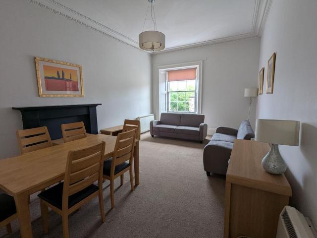 Apartment for rent in Gayfield, Broughton